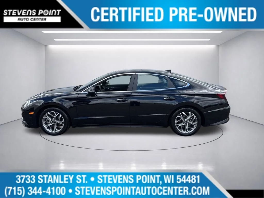 Used 2023 Onyx Black Hyundai SEL image 4