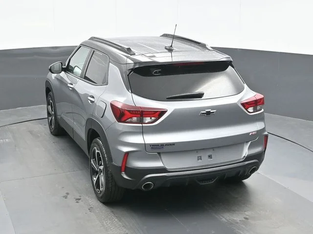 Used 2023 Gray Chevrolet RS image 10