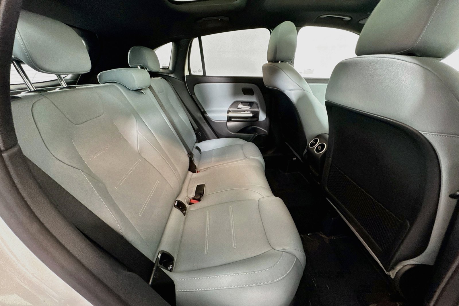 Certified Used 2026 Polar White Mercedes-Benz GLA 250 image 26