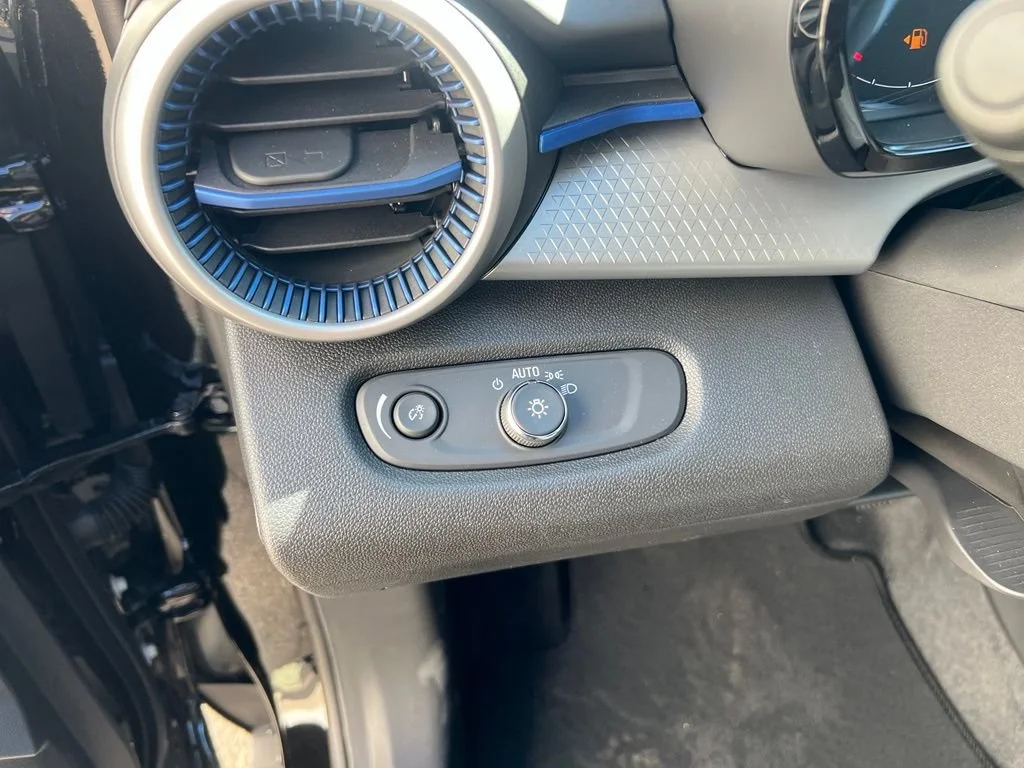 2026 Chevrolet Trax LS - Photo 13
