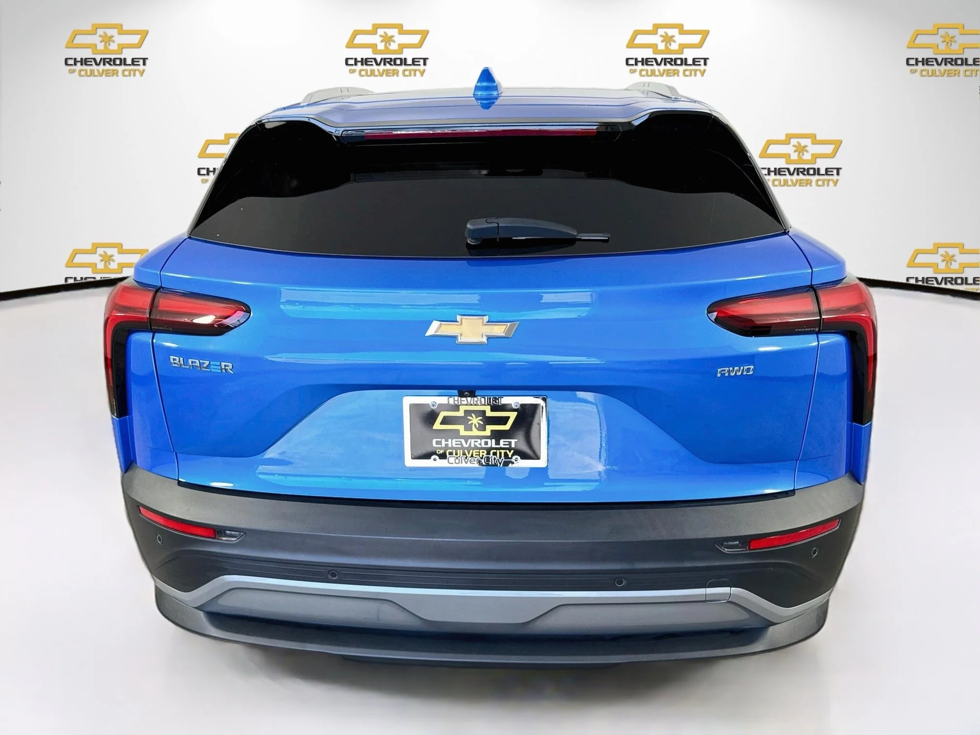 Used 2024 Riptide Blue Metallic Chevrolet LT image 7