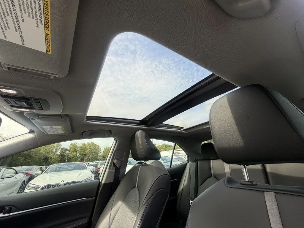 Used 2020 Wind Chill Pearl Toyota XSE Automatic w/ Navigation, Panoramic Roof & Two-Tone Roof image 13