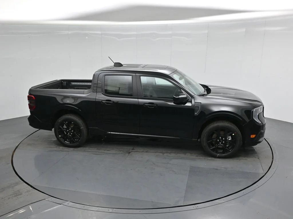 New 2026 Shadow Black Ford Lobo High image 52
