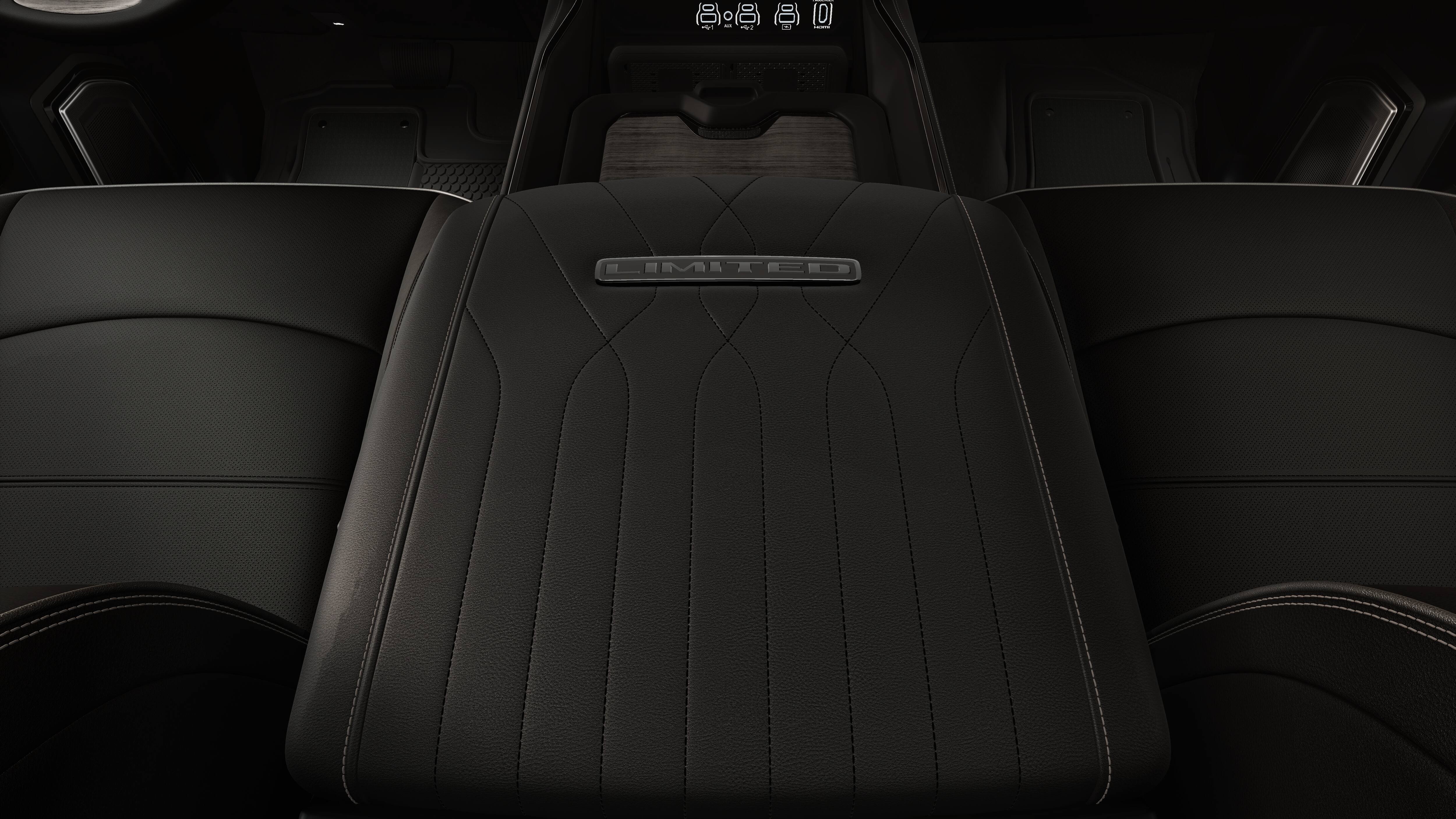 New 2026 Diamond Black Crystal Pearl-Coat Exterior Paint RAM Limited image 16