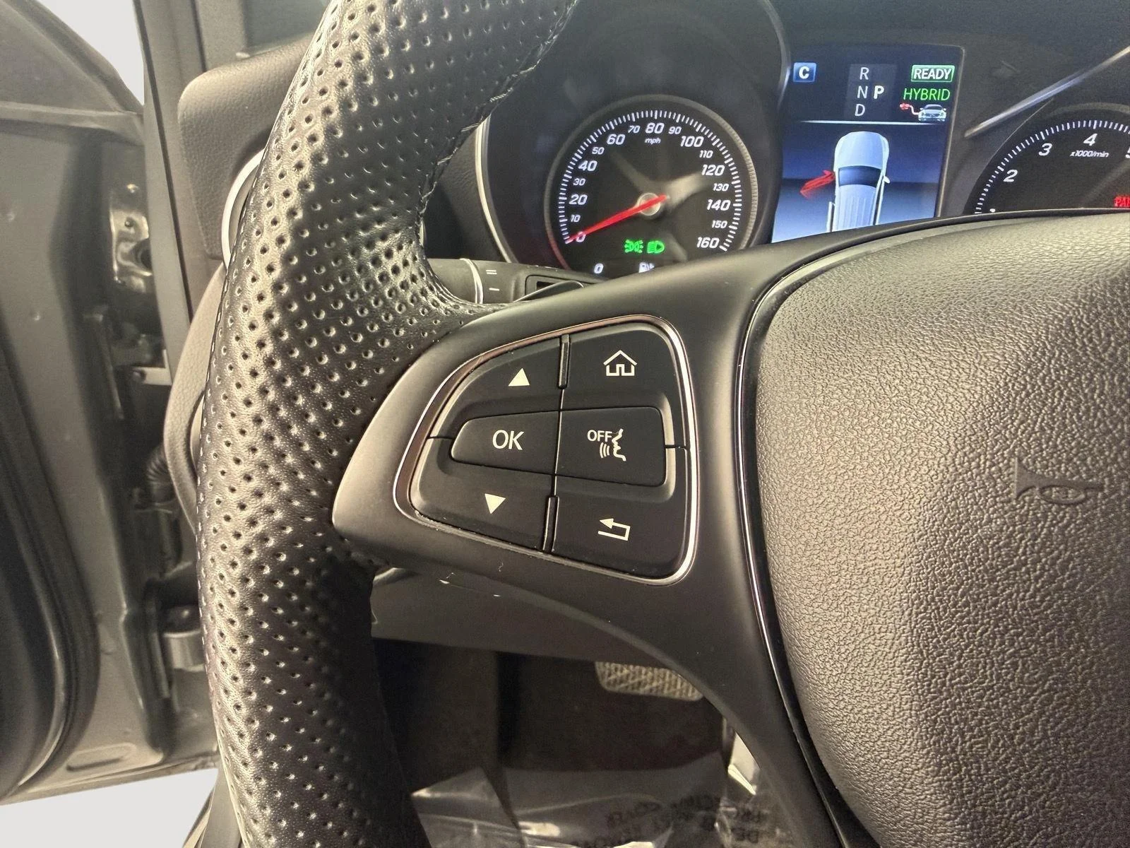 Used 2019 Selenite Grey Metallic Mercedes-Benz GLC 350e image 12