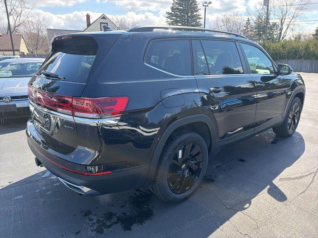 New 2026 Deep Black Pearl Volkswagen 2.0T SE w/Technology image 3