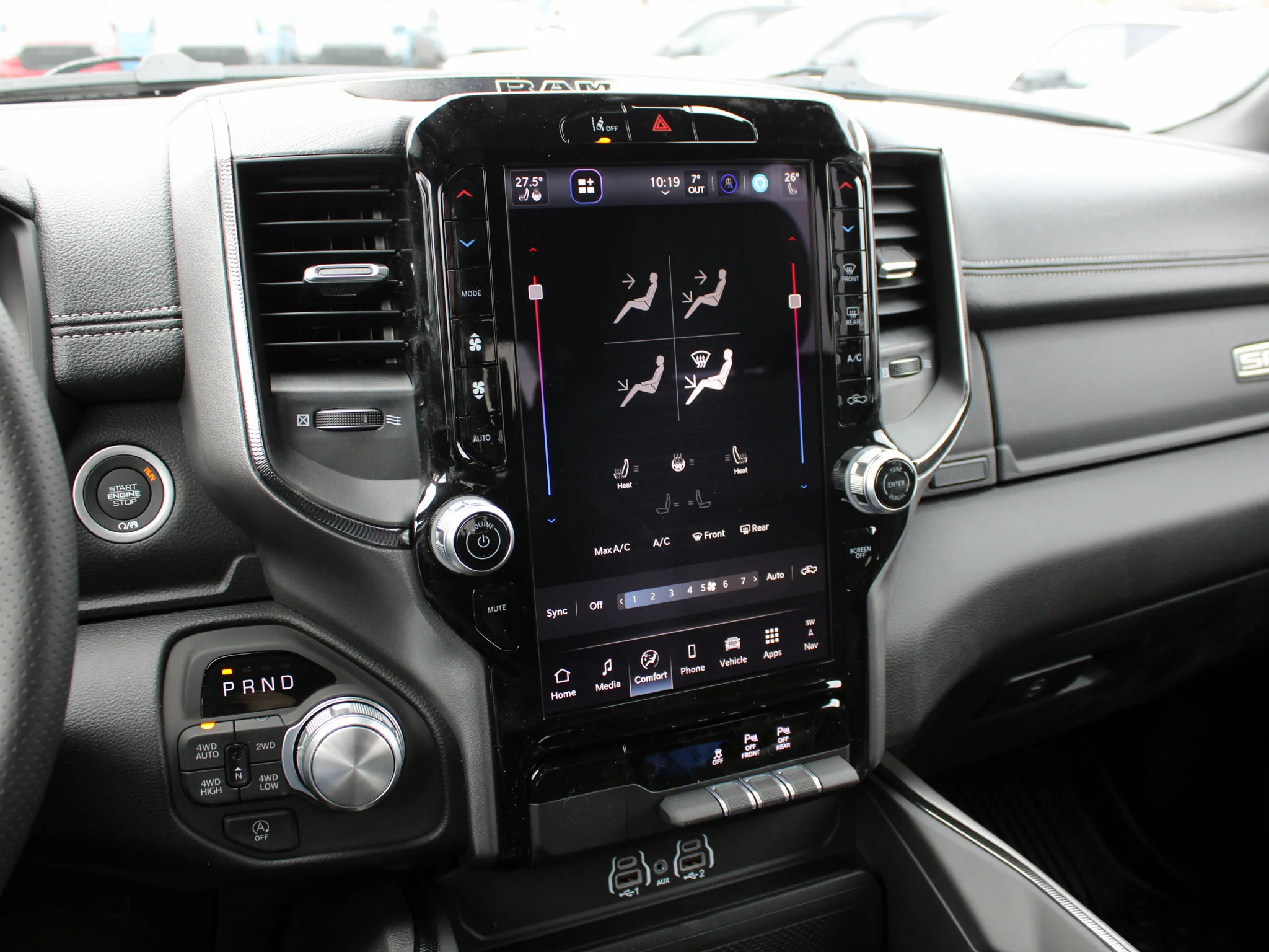 New 2026 Black RAM Sport* image 20