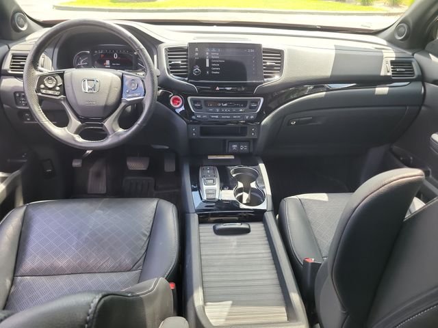 Used 2023  Honda Elite image 14