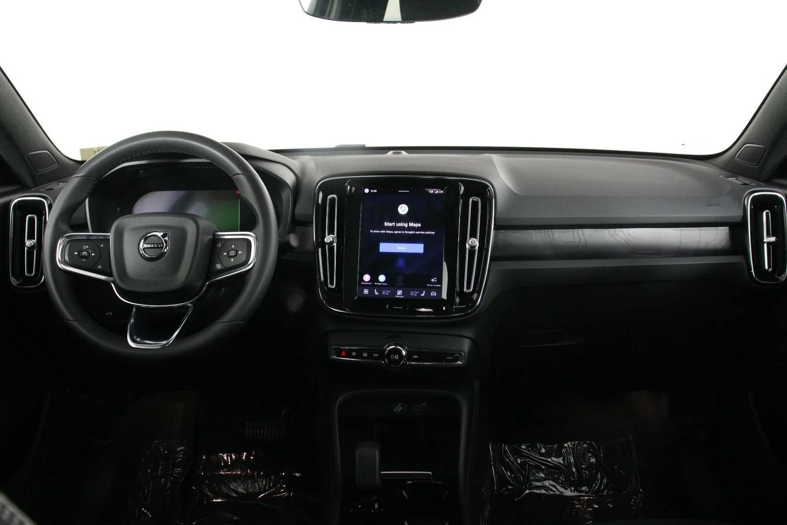 Certified Used 2023 Green Volvo Twin Plus image 7