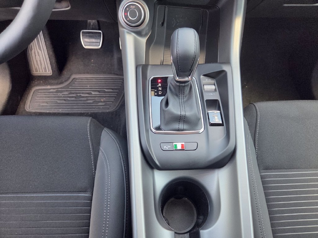 2026 Alfa Romeo Tonale Sprint - Photo 12
