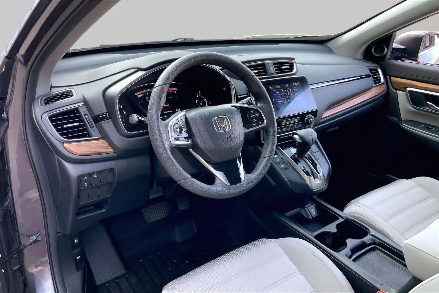 Used 2018 Modern Steel Metallic Honda EX image 18