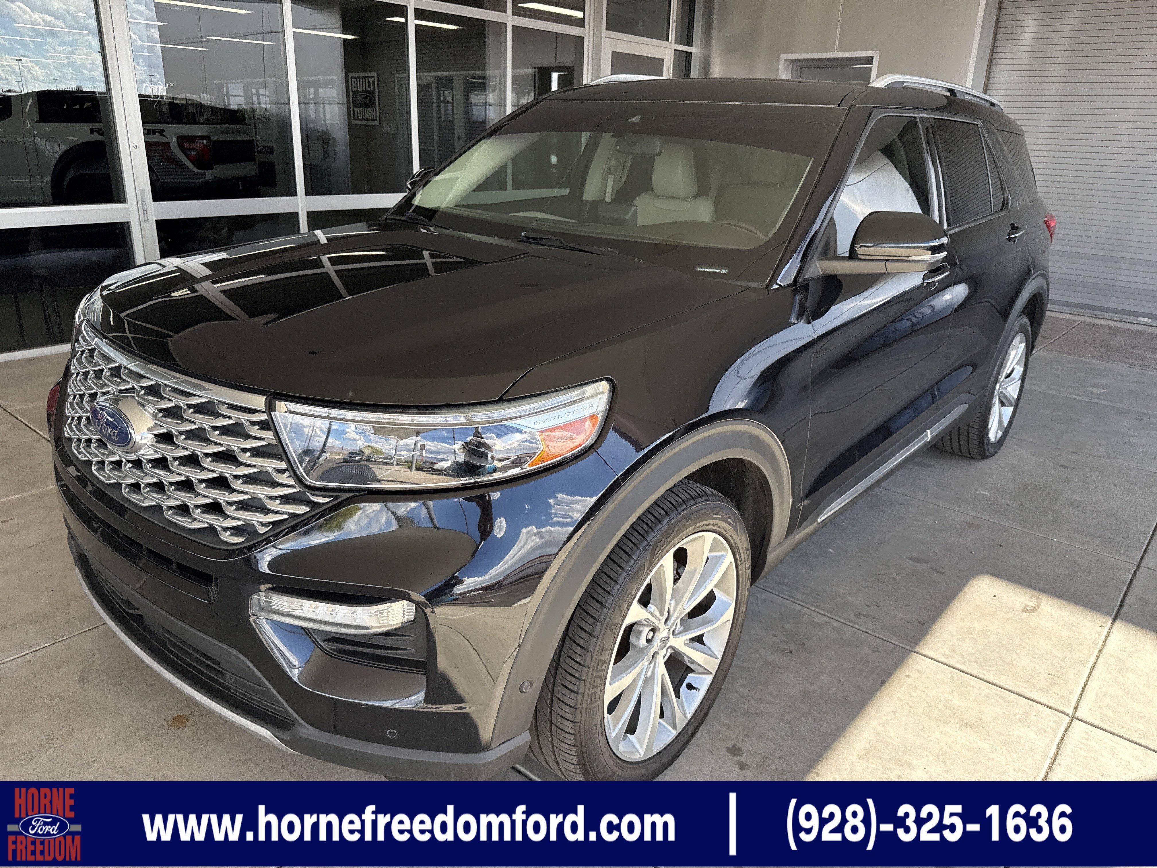 2021 Ford Explorer Platinum 4WD's photo