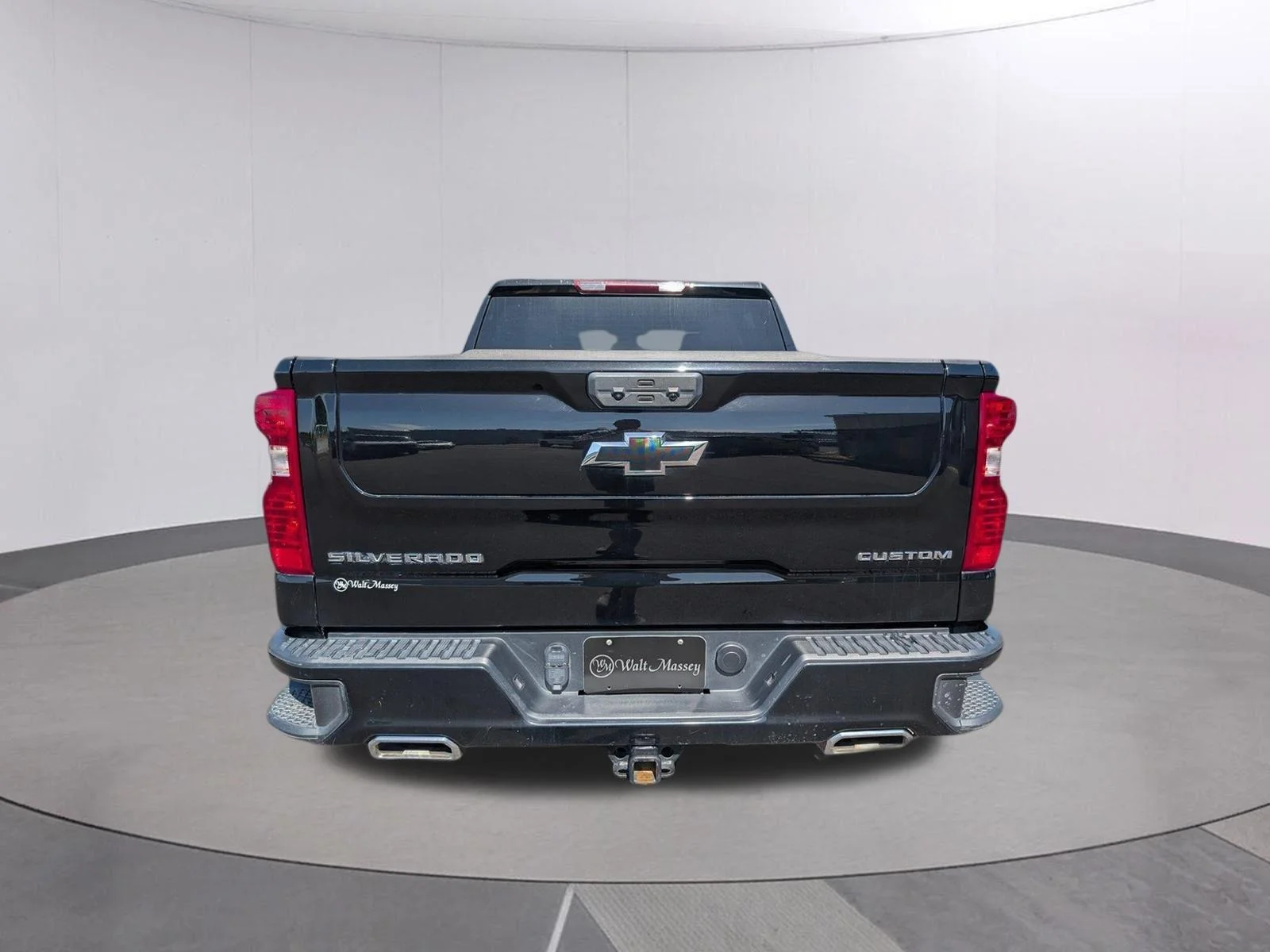 Used 2025 Black Chevrolet Custom Trail Boss image 4