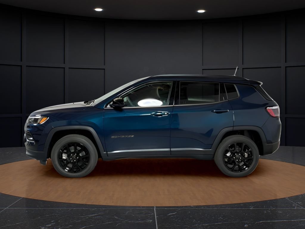 New 2026 Fathom Blue Pearl Coat Jeep Latitude image 4