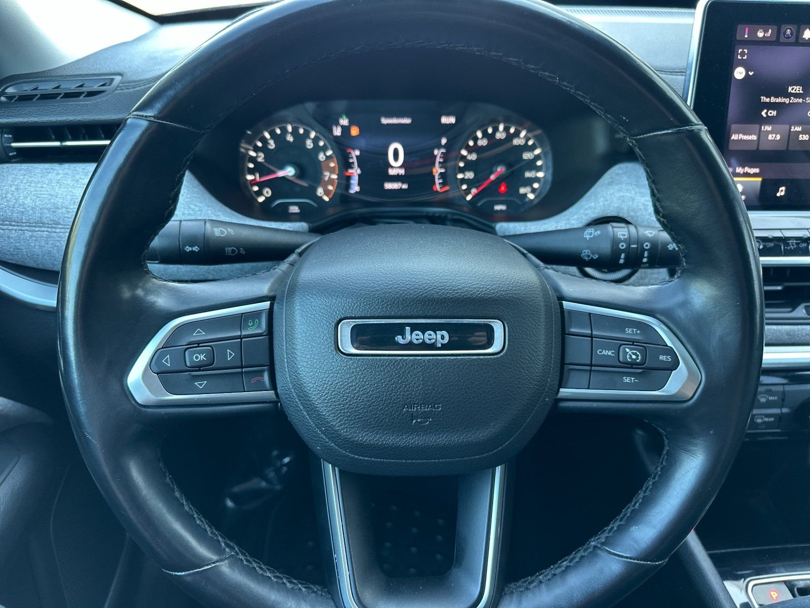 Used 2022 Red Jeep Latitude Lux image 23