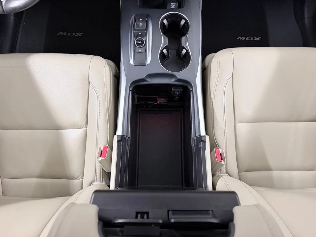 Used 2016  Acura 3.5L image 29