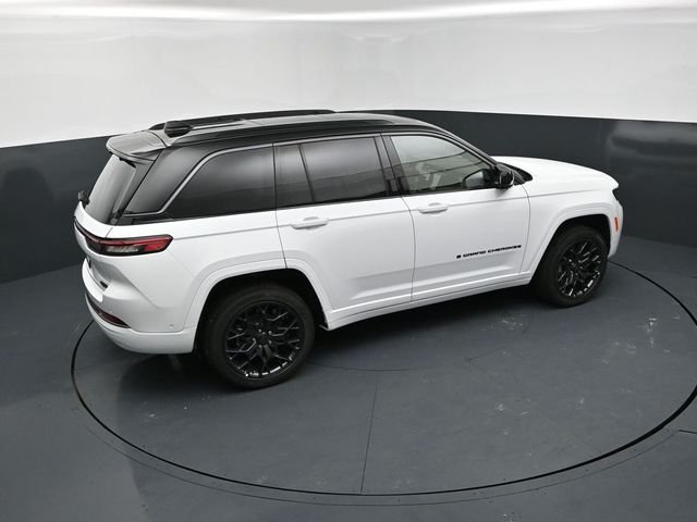 New 2026 Bright White Clear-Coat Exterior Paint Jeep Summit image 18