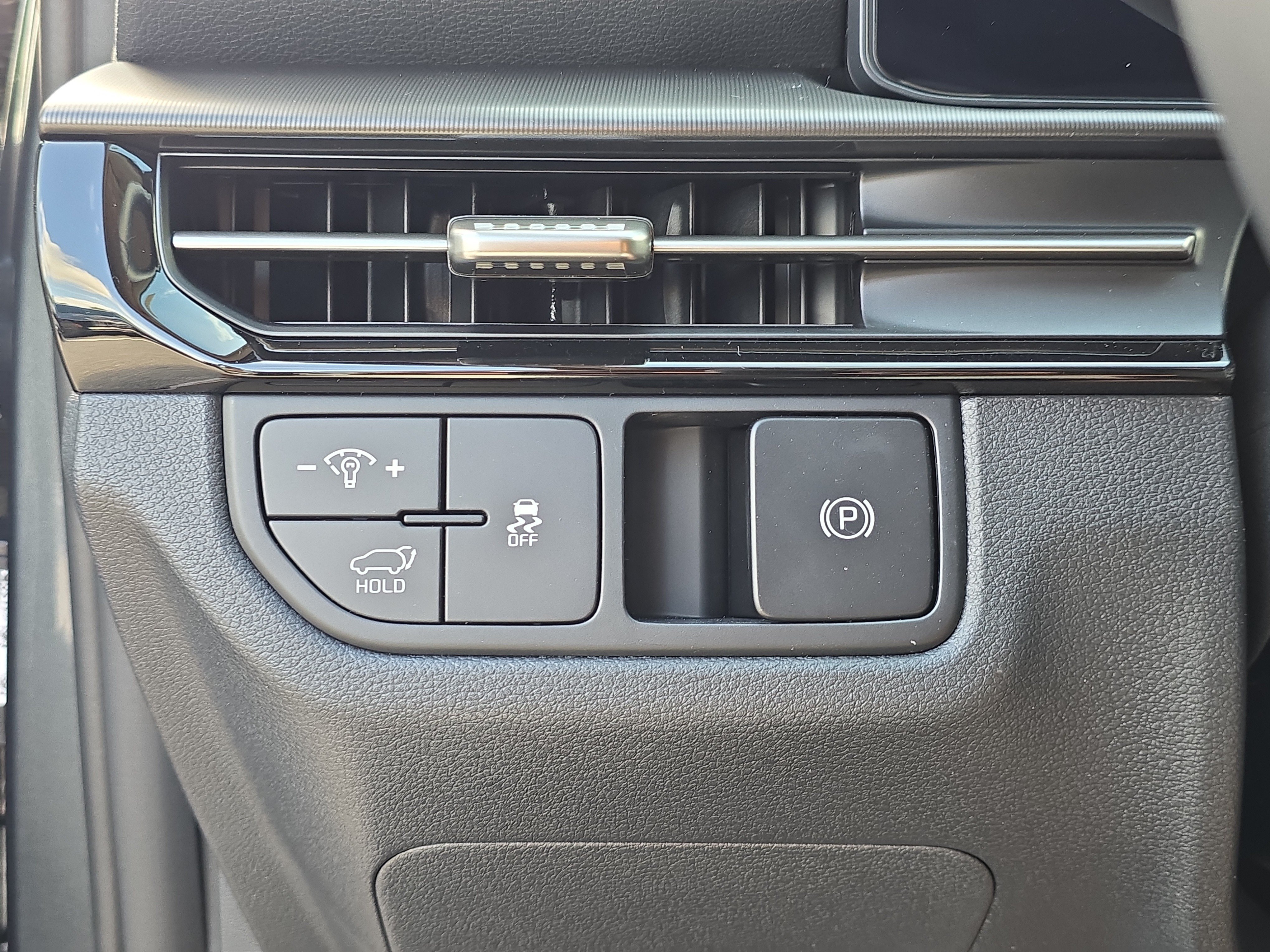 New 2026 Gravity Gray Kia EX image 28