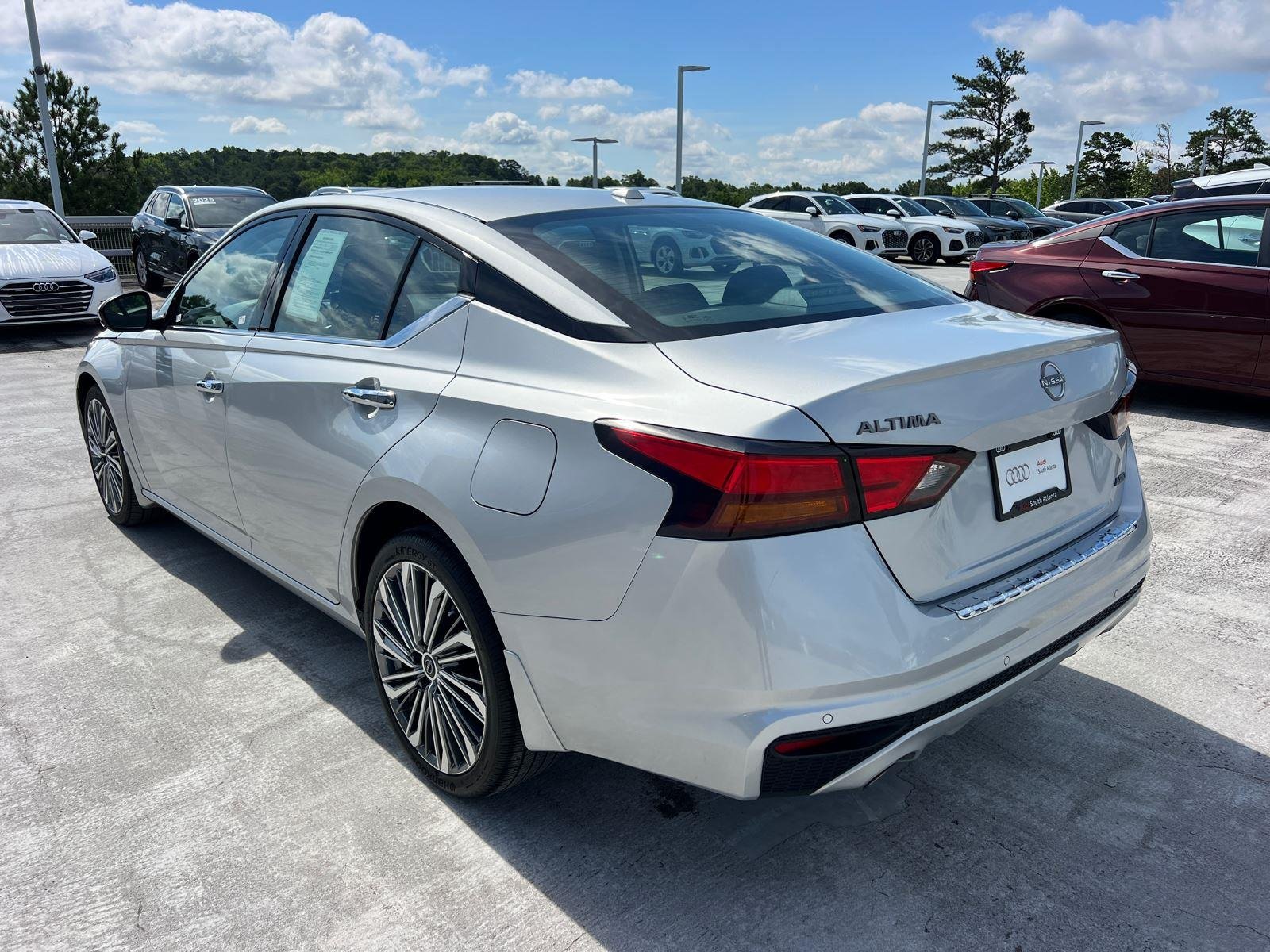 Used 2023 Brilliant Silver Metallic Nissan 2.5 SL image 7