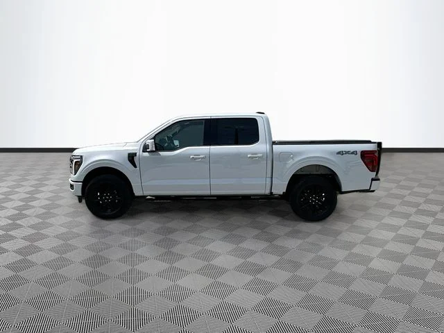 Used 2025 White Ford Lariat image 8