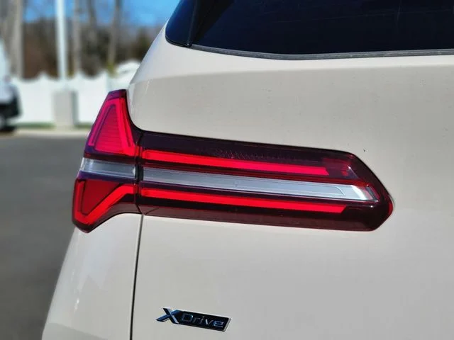 New 2026 Beige BMW 30 xDrive image 10