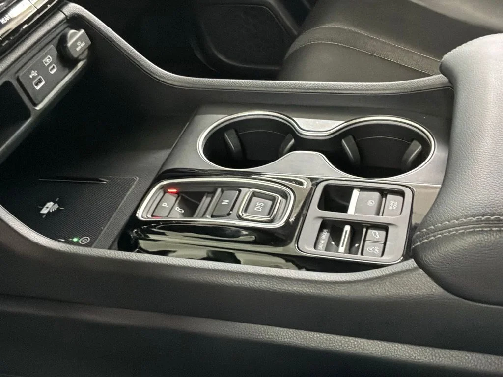 2024 Honda Pilot Touring - Photo 20