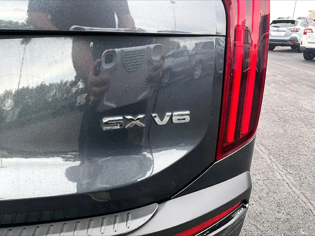 Used 2020 Gray Kia SX image 8