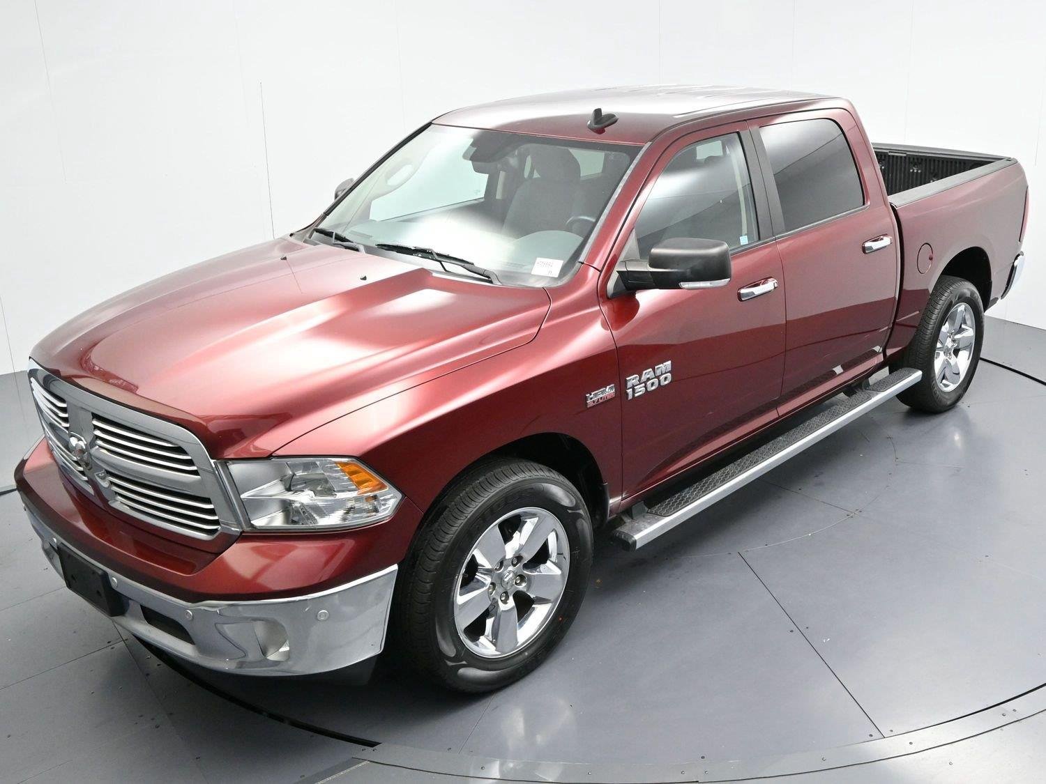 Used 2017 Delmonico Red Pearlcoat Ram Big Horn image 38