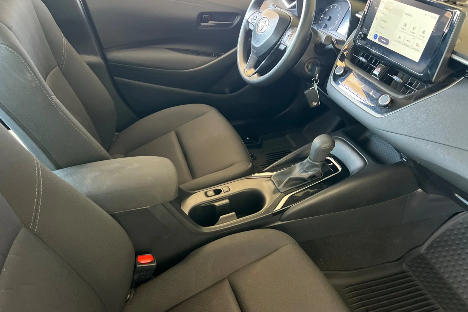 Certified Used 2025 Silver Toyota LE image 15