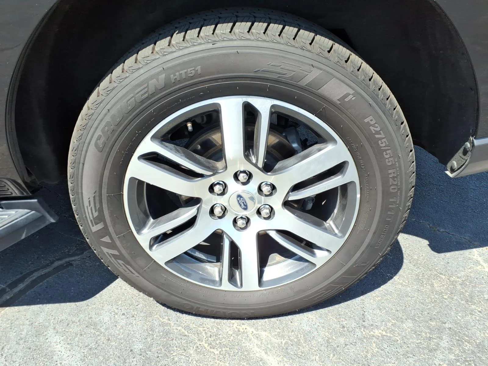 Used 2024  Ford Limited image 15