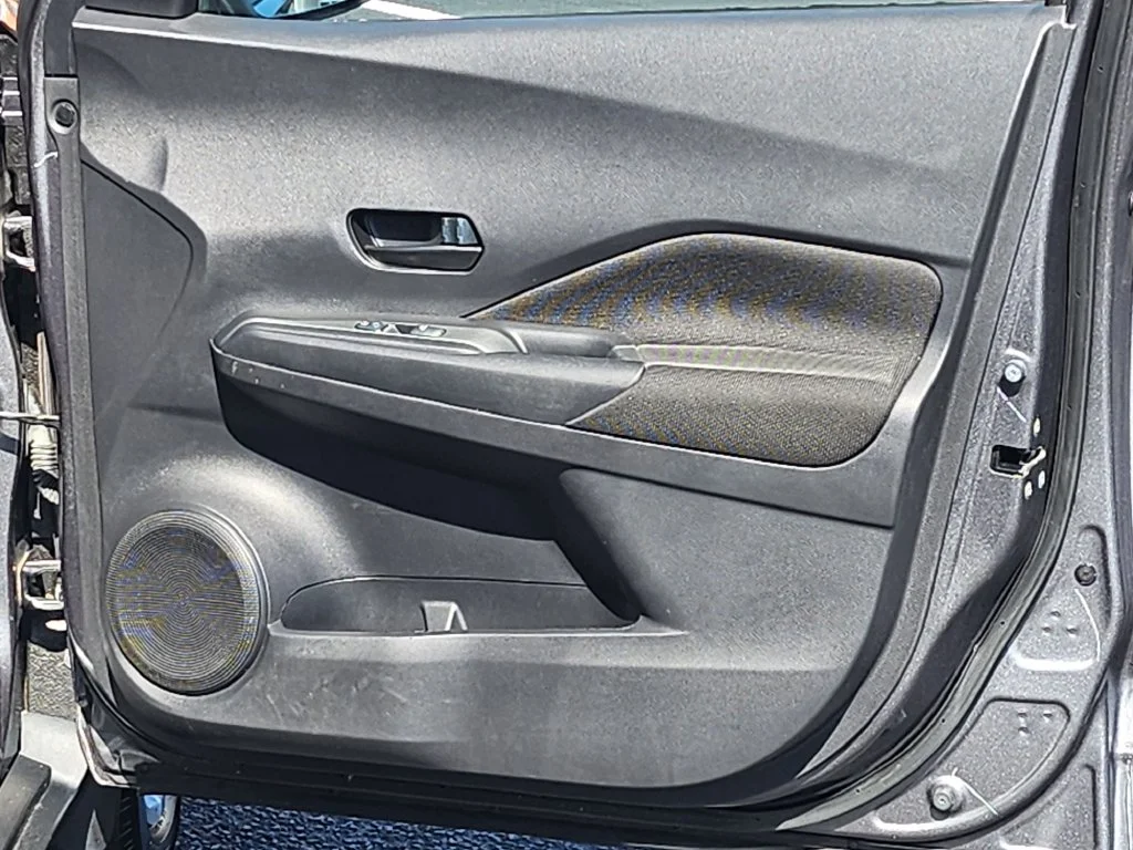 Certified Used 2022 Gun Metallic Nissan S image 35