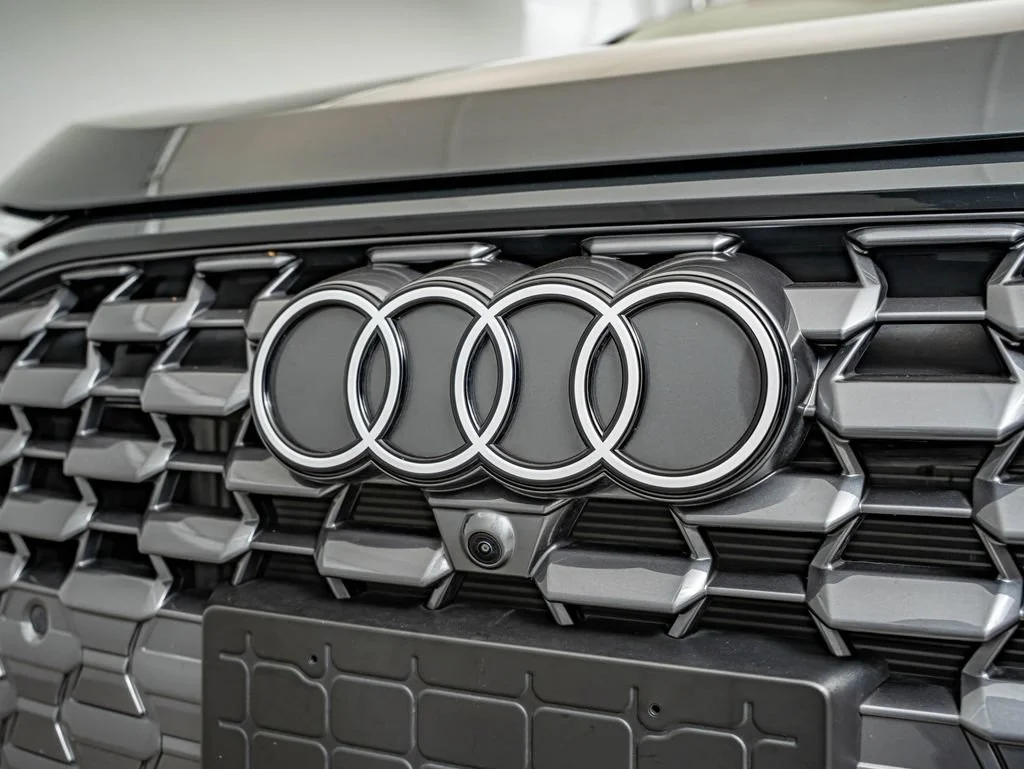 Used 2025 Manhattan Gray Metallic Audi 2.0T Premium Plus image 12