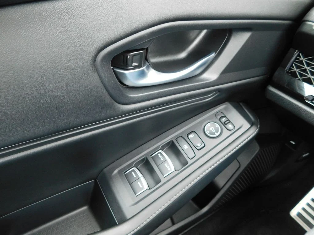 Used 2025 Blue Honda Sport image 23