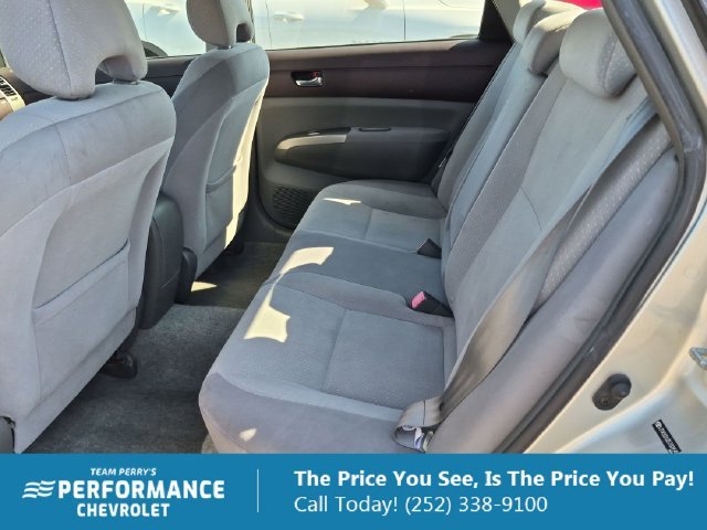 Used 2005 Silver Toyota Base image 18