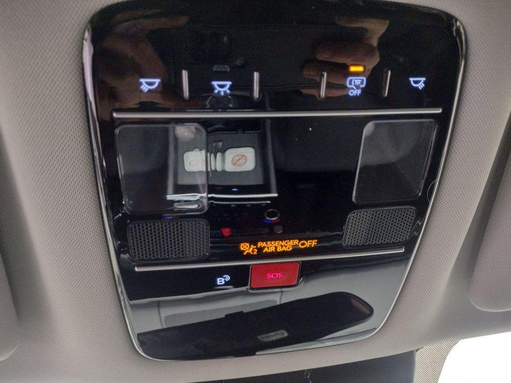 New 2026 Gray Hyundai SE image 32