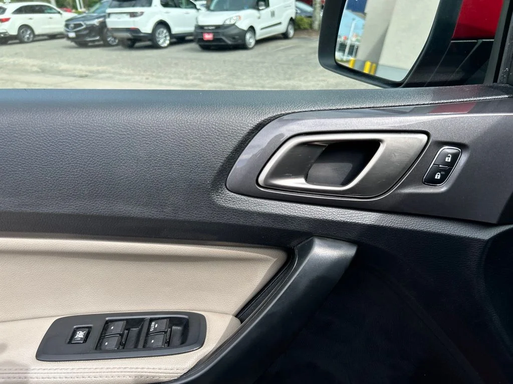Used 2020 Red Ford Lariat image 16