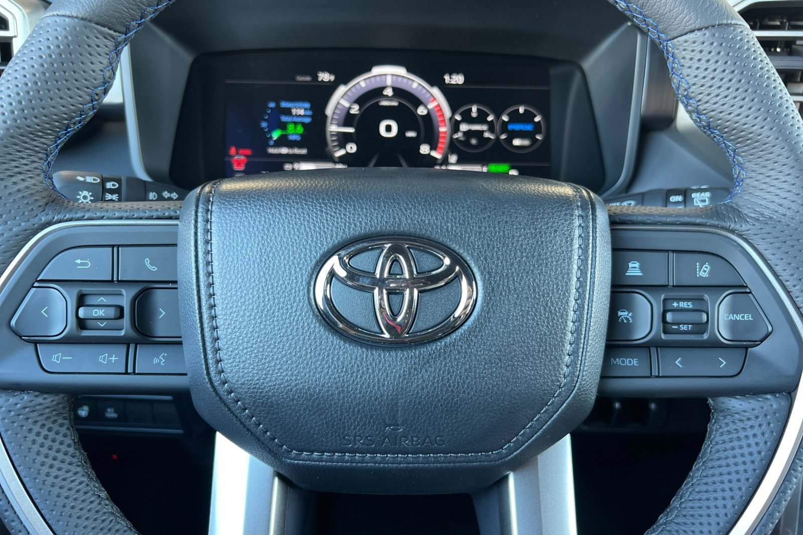 2026 Toyota Sequoia Platinum - Photo 22