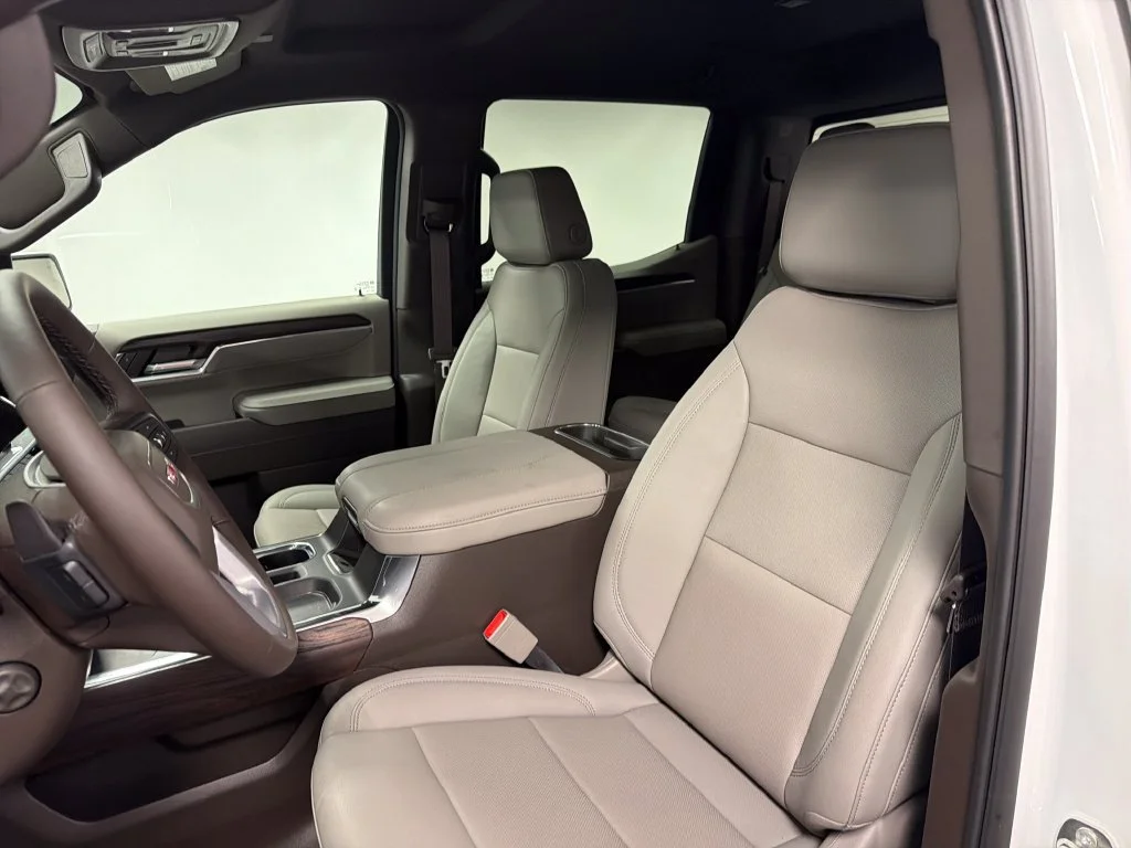 2026 GMC Sierra 1500 SLT - Photo 27