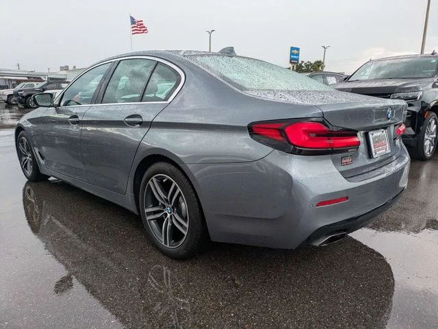 Used 2021 Bluestone Metallic BMW 530i image 5