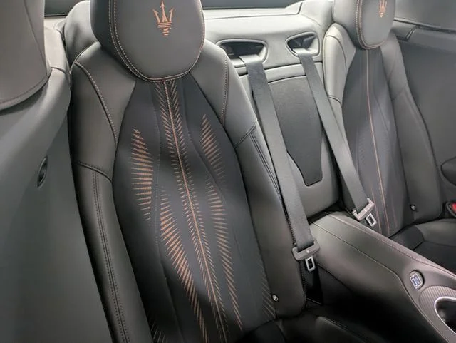 Used 2024 Black Maserati 788 HP 0-60 2.3 240 mile per charge image 27