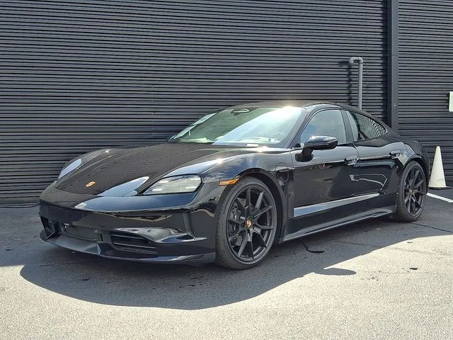 2026 Porsche Taycan