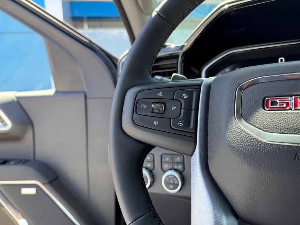 New 2026 Onyx Black GMC SLT image 20
