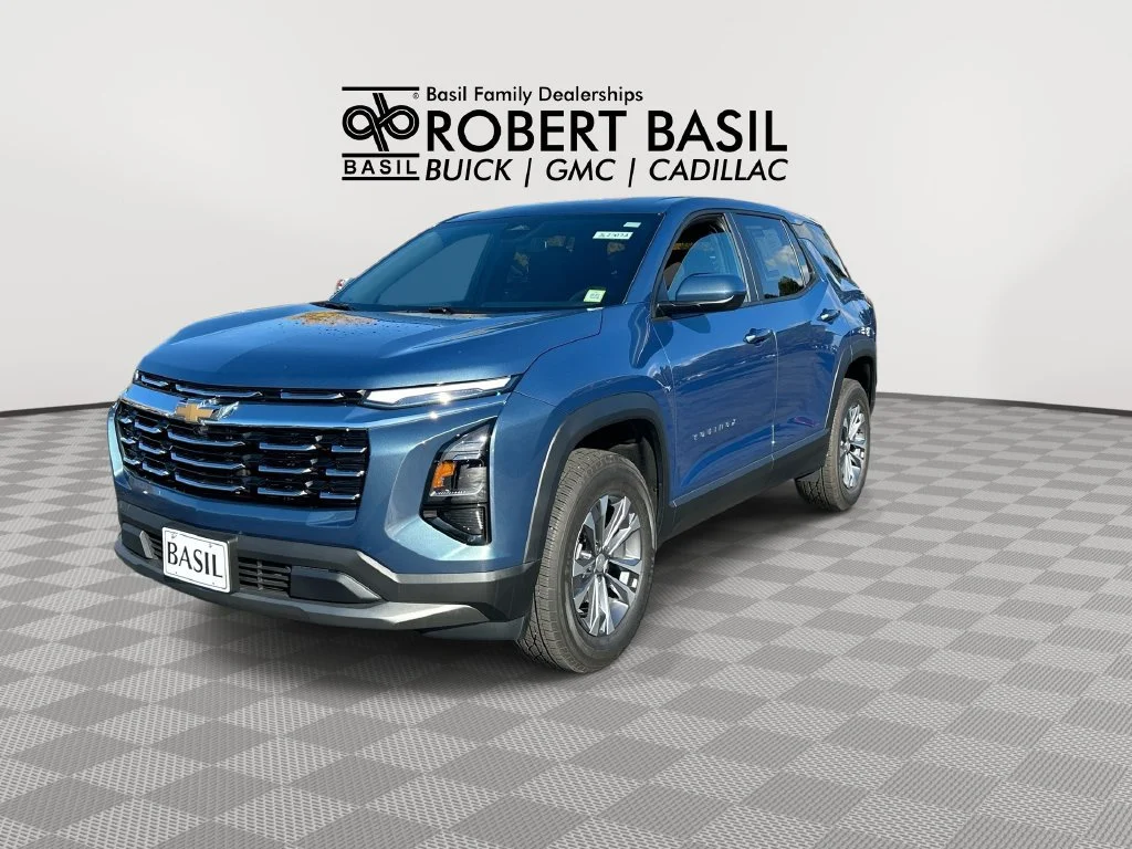 Used 2026 Lakeshore Blue Metallic Chevrolet LT image 4