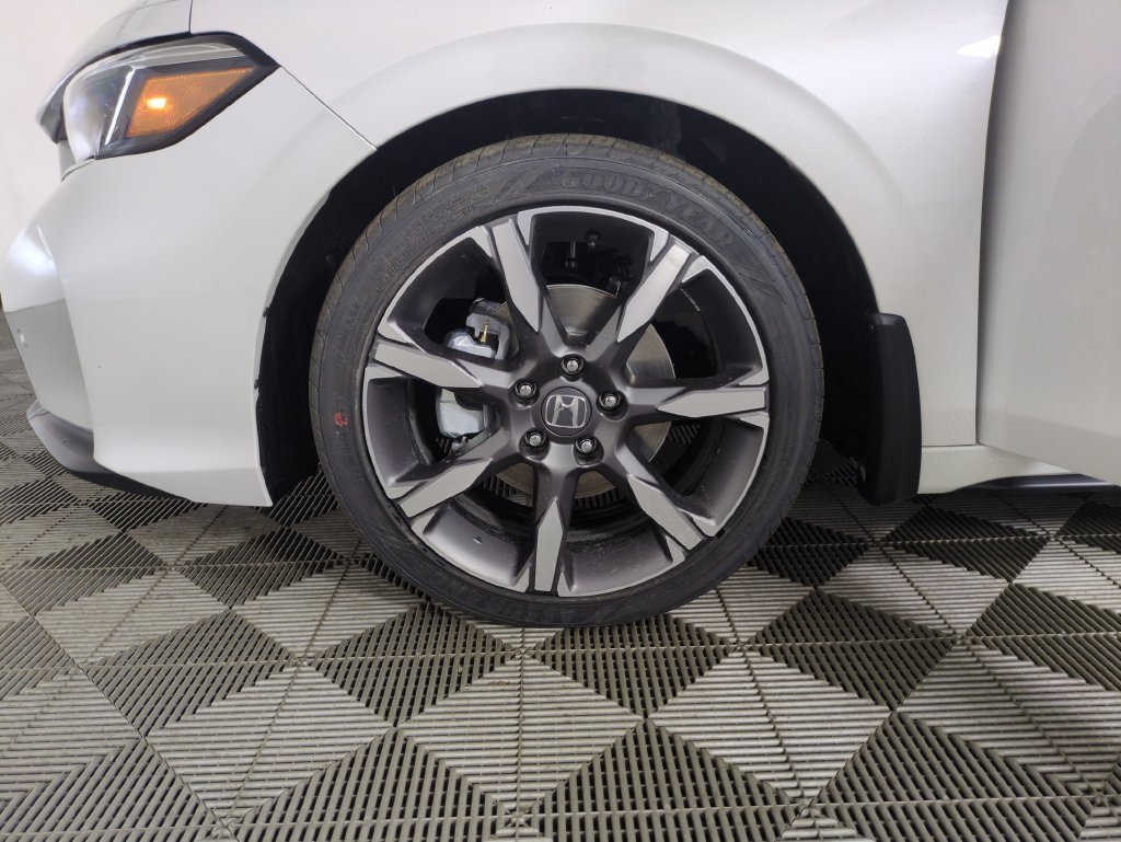 New 2027 Platinum White Pearl Honda Hybrid image 30