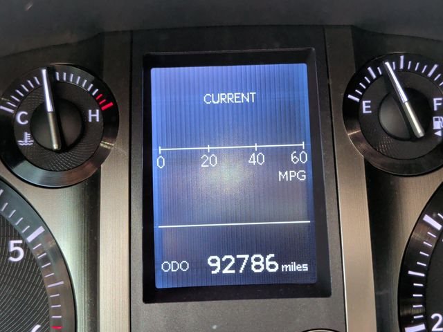 Used 2018 Silver Lexus 460 image 21