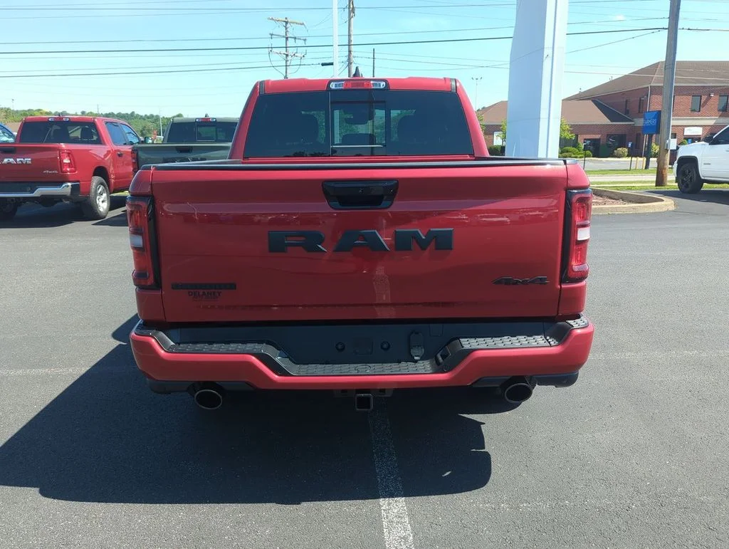 New 2026 Molten Red Pearl-Coat Exterior Paint RAM Big Horn/Lone Star image 7
