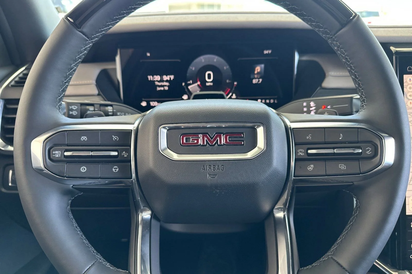 2025 GMC Acadia Elevation - Photo 26