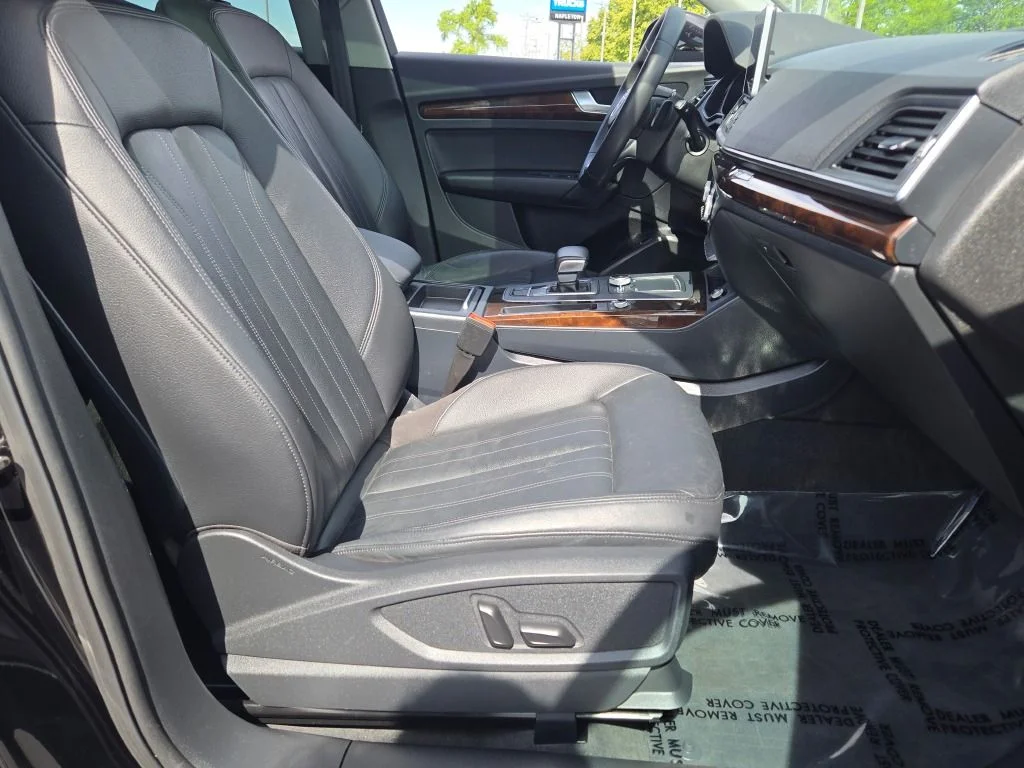 Used 2018 Black Audi 2.0T image 6
