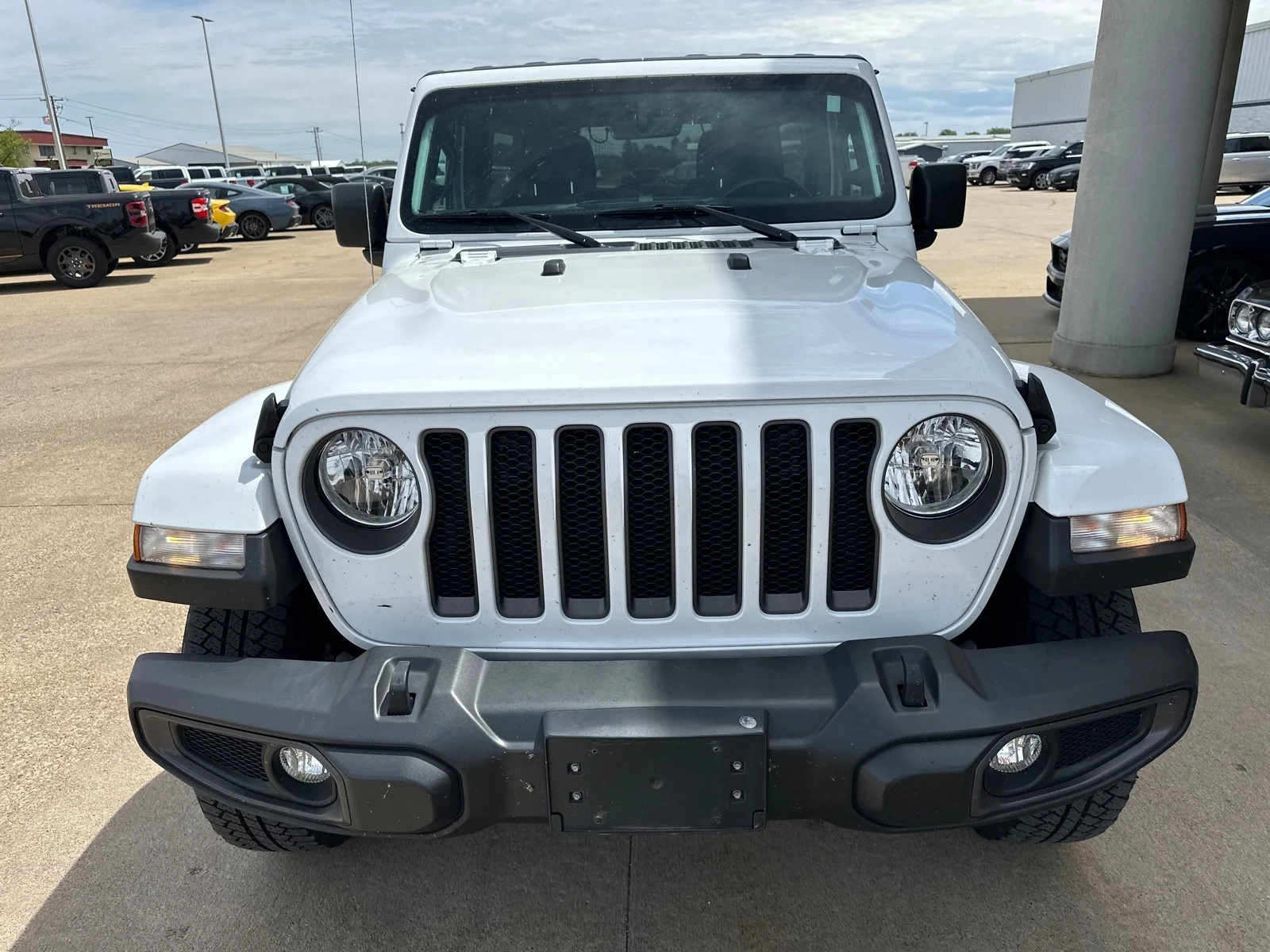 Used 2021 Bright White Clearcoat Jeep Unlimited 80th Anniversary image 3