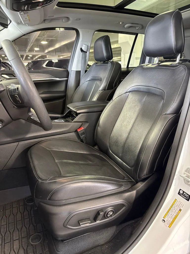 Used 2022 Bright White Clearcoat Jeep 4xe image 11